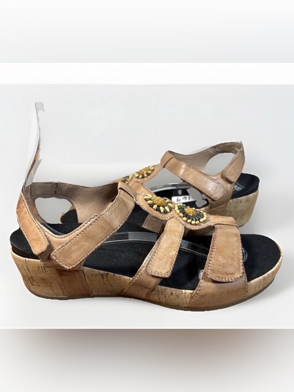Abeo GIA Strappy Slingback Sandals
Women 9tan Leather beaded comfort insole